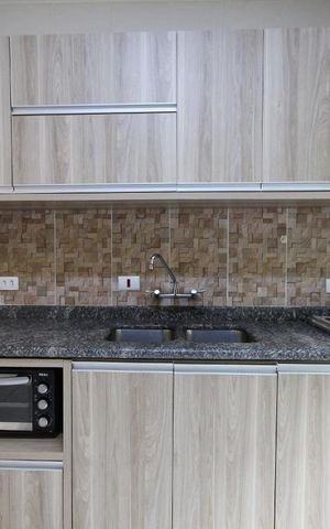 Casa para alugar com 600m², 4 quartos e 8 vagasCozinha