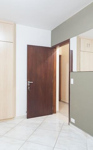 Casa à venda com 230m², 3 quartos e 3 vagas Casa à venda com 230m², 3 quartos e 3 vagasQuarto 3