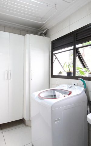 Apartamento para alugar com 135m², 3 quartos e 2 vagasÁrea de Serviço