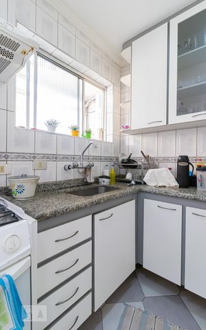 Apartamento à venda com 71m², 1 quarto e sem vaga Apartamento à venda com 71m², 1 quarto e sem vagaCozinha