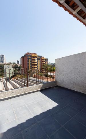 Casa à venda com 250m², 3 quartos e 2 vagasSacada da Suíte
