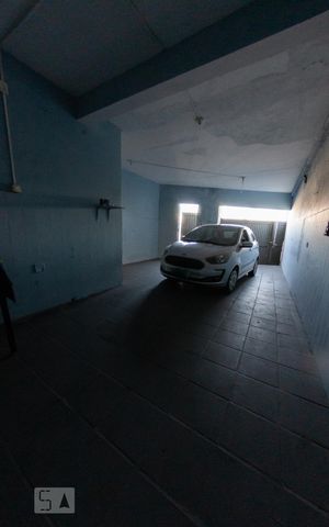 Casa à venda com 250m², 3 quartos e 2 vagasGaragem