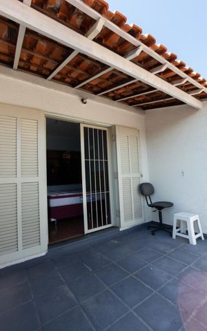Casa à venda com 250m², 3 quartos e 2 vagasSacada da Suíte