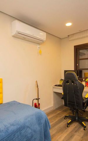 Casa à venda com 400m², 4 quartos e 2 vagas Casa à venda com 400m², 4 quartos e 2 vagasQuarto 1