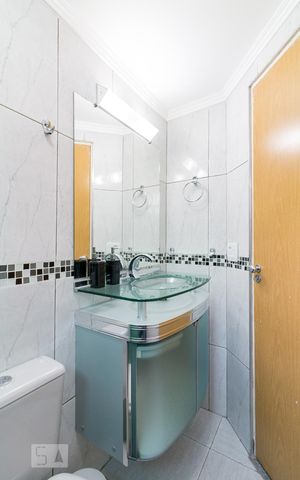 Apartamento para alugar com 50m², 2 quartos e 1 vagaBanheiro 