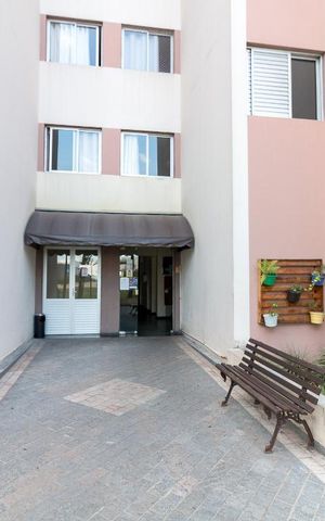 Apartamento para alugar com 50m², 2 quartos e 1 vagaEntrada do bloco