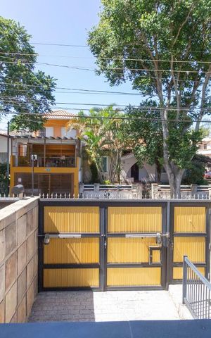 Casa à venda com 217m², 3 quartos e 5 vagasVista da Sala