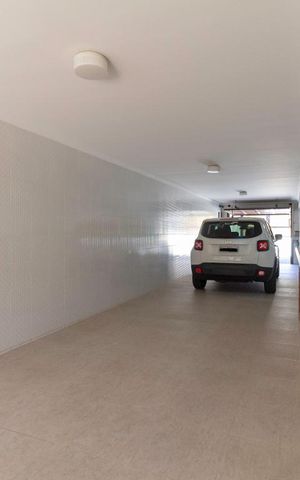 Casa à venda com 217m², 3 quartos e 5 vagasGaragem