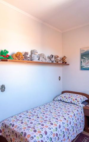 Casa à venda com 217m², 3 quartos e 5 vagasSuíte 2