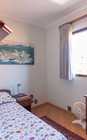 Casa à venda com 217m², 3 quartos e 5 vagasSuíte 2