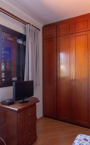 Casa à venda com 217m², 3 quartos e 5 vagasSuíte 2