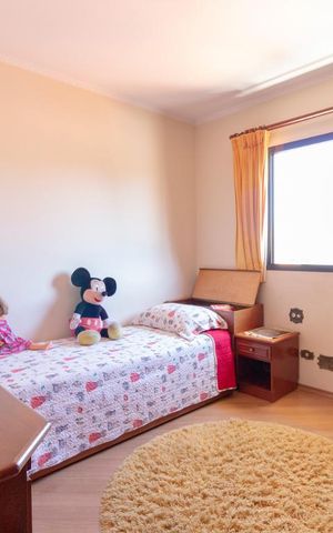 Casa à venda com 217m², 3 quartos e 5 vagasSuíte 3