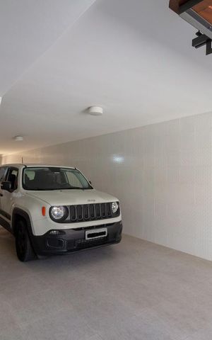 Casa à venda com 217m², 3 quartos e 5 vagasGaragem