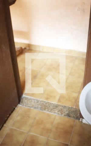 Casa à venda com 447m², 5 quartos e 6 vagasBanheiro 3