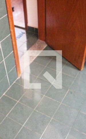 Casa à venda com 447m², 5 quartos e 6 vagasBanheiro 1