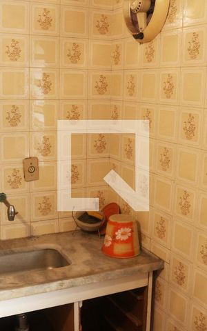 Casa à venda com 447m², 5 quartos e 6 vagasCozinha 2