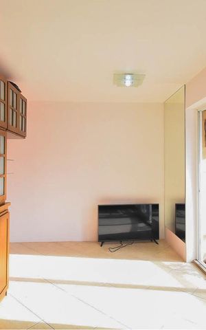Apartamento à venda com 50m², 1 quarto e 1 vaga Apartamento à venda com 50m², 1 quarto e 1 vagaSala