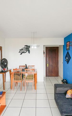Apartamento à venda com 73m², 3 quartos e 1 vaga Apartamento à venda com 73m², 3 quartos e 1 vagaSala
