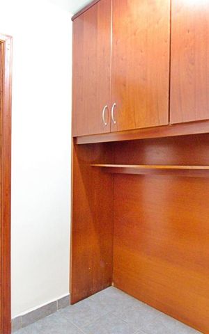 Casa à venda com 180m², 3 quartos e 3 vagas Casa à venda com 180m², 3 quartos e 3 vagasQuarto de Serviço