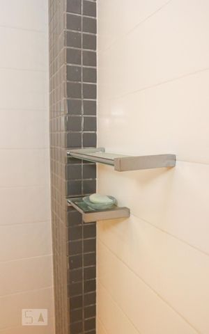 Apartamento para alugar com 180m², 3 quartos e 2 vagas Apartamento para alugar com 180m², 3 quartos e 2 vagasDetalhe do Banheiro da Suíte 3