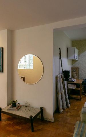 Apartamento à venda com 111m², 3 quartos e sem vaga Apartamento à venda com 111m², 3 quartos e sem vagaSala