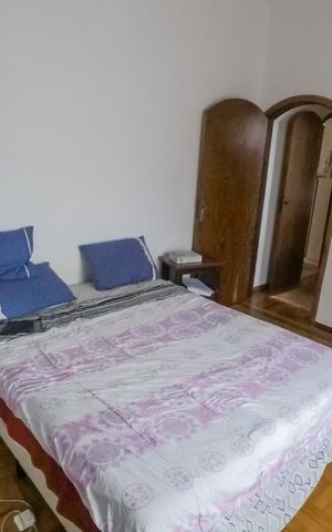 Casa à venda com 250m², 3 quartos e 8 vagasQuarto 3