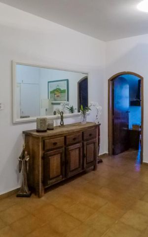 Casa à venda com 250m², 3 quartos e 8 vagasCozinha