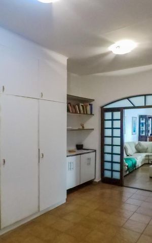 Casa à venda com 250m², 3 quartos e 8 vagasCozinha