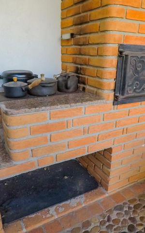 Casa à venda com 250m², 3 quartos e 8 vagasÁrea comum - Churrasqueira