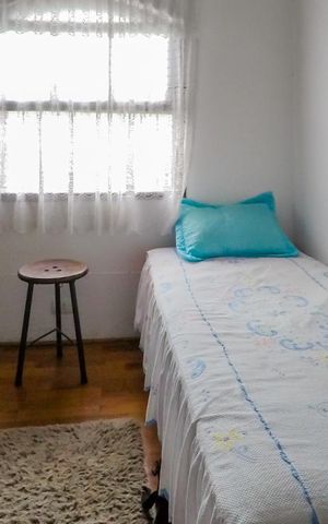 Casa à venda com 250m², 3 quartos e 8 vagasQuarto 2