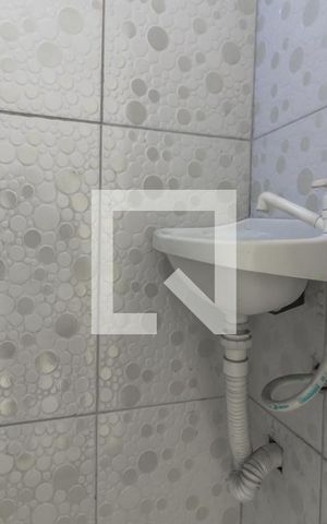 Casa à venda com 88m², 1 quarto e 1 vaga Casa à venda com 88m², 1 quarto e 1 vagaBanheiro da Cozinha