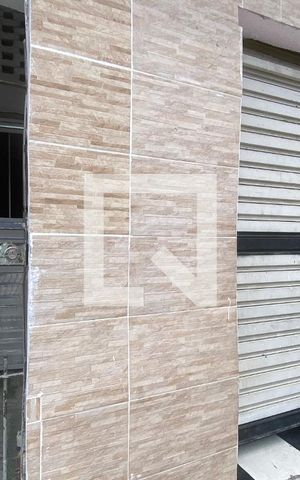 Casa à venda com 88m², 1 quarto e 1 vaga Casa à venda com 88m², 1 quarto e 1 vagaFachada + placa