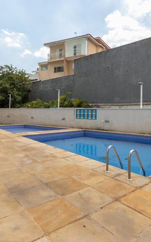 Apartamento à venda com 60m², 2 quartos e 1 vaga Apartamento à venda com 60m², 2 quartos e 1 vagaPiscina