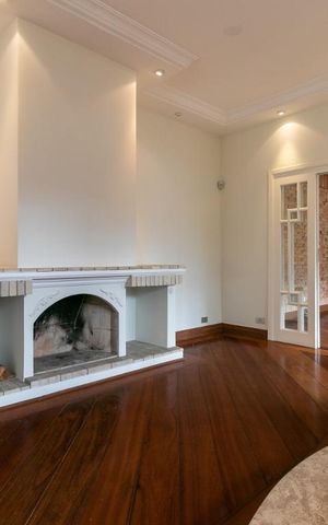 Casa para alugar com 360m², 3 quartos e 6 vagasSala de Estar