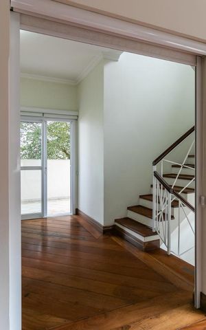 Casa para alugar com 360m², 3 quartos e 6 vagasSala
