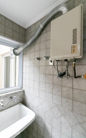 Casa para alugar com 360m², 3 quartos e 6 vagasÁrea de Serviço - Aquecedor