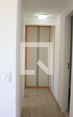 Apartamento à venda com 53m², 2 quartos e 1 vagaCorredor com vista para o Closet