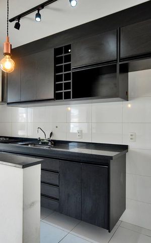 Apartamento à venda com 65m², 2 quartos e 2 vagasCozinha - Armários