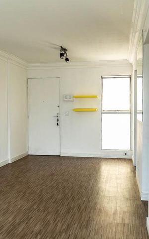 Apartamento à venda com 68m², 2 quartos e 1 vaga Apartamento à venda com 68m², 2 quartos e 1 vagaSala