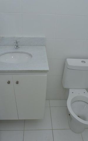 Apartamento à venda com 52m², 2 quartos e 1 vagaBanheiro Social