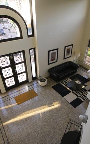 Apartamento à venda com 212m², 3 quartos e 3 vagasHall de entrada