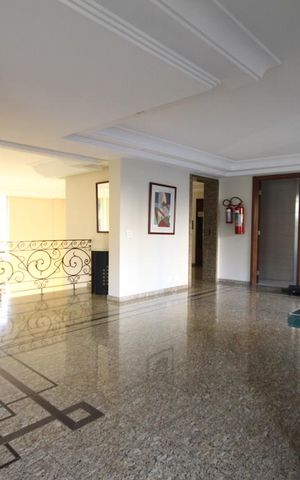 Apartamento à venda com 212m², 3 quartos e 3 vagasSalão de festas