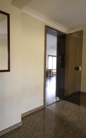 Apartamento à venda com 212m², 3 quartos e 3 vagasSalão de festas