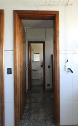 Apartamento à venda com 212m², 3 quartos e 3 vagasÁrea de serviço