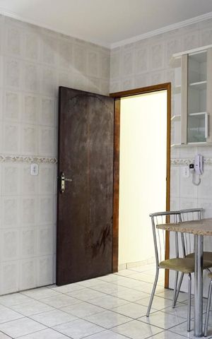 Casa de condomínio para alugar com 150m², 3 quartos e 2 vagas Casa de condomínio para alugar com 150m², 3 quartos e 2 vagasCozinha