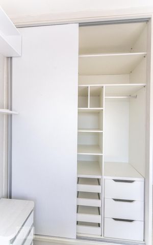 Apartamento para alugar com 71m², 3 quartos e 2 vagas Apartamento para alugar com 71m², 3 quartos e 2 vagasArmário