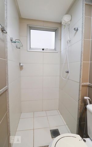 Apartamento à venda com 79m², 2 quartos e 2 vagasBanheiro da Suíte 1