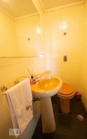 Apartamento para alugar com 317m², 4 quartos e 3 vagas Apartamento para alugar com 317m², 4 quartos e 3 vagasLavabo