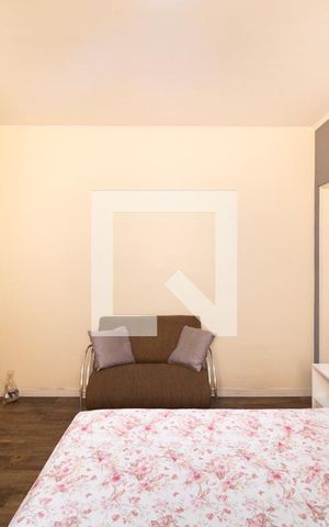 Casa à venda com 220m², 3 quartos e 2 vagas Casa à venda com 220m², 3 quartos e 2 vagasSuíte