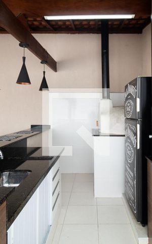 Casa à venda com 220m², 3 quartos e 2 vagas Casa à venda com 220m², 3 quartos e 2 vagasChurrasqueira